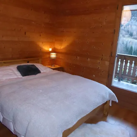 3 Pieces Avec Mezzanine Et Balcon Sud, Proche Et Navette Courchevel - Fr-1-464-3 Bozel