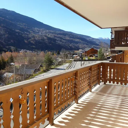Alpin Avec Balcon Sud, Proche Courchevel - Fr-1-464-3 *